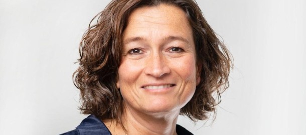 Karin Oldenhuis bijgesneden.jpg